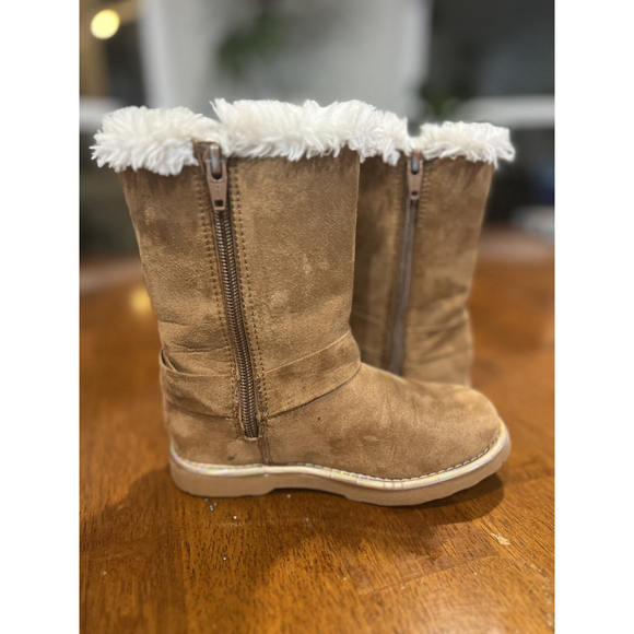 Magellan Tan Faux Suede Winter Boots Fur Trim Bow Detail Toddler Girl 11 - Picture 6 of 12